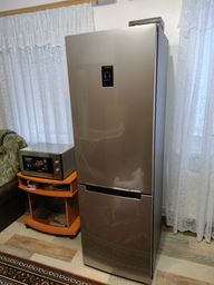 Двухкамерный холодильник Samsung RB33J3200SA/UA фото от покупателей 3