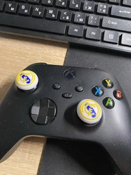 Силіконові накладки на стіки Real Madrid для геймпадів Sony DualShock PS4 / DualSense PS5 / Xbox Series|One / Pro Controller (2шт.) [455862679]