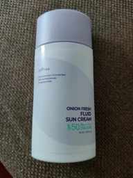 Легкий сонцезахисний флюїд 50 мл Isntree Onion Fresh Fluid Sun Cream SPF50 PA++++