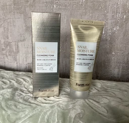 Зволожуюча пінка для вмивання з муцином равлика FarmStay Snail Moisture Cleansing Foam 100 мл (8809674690362)