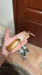 Дерев'яна лопатка для взуття / кросівок / кедів / черевиків / туфель Shoehorn ложка / ріжок з петелькою для підвішування, коричнева (104706468)