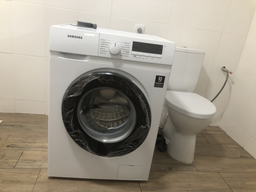 Стиральная машина узкая Samsung WW70T3020BW/UA
