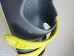 Детские сандалии для мальчика Crocs Crocband Cruiser Sandal Kids 209423-1NJ 33-34 (J24) Серый/Салатовый (196265658084) фото от покупателей 1