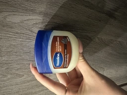 Косметический вазелин для кожи Vaseline Увлажняющий с Какао-маслом 100 мл (8710447485323) фото от покупателей 3