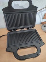 Бутербродница TEFAL Ultracompact SM157236