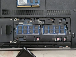 Пам'ять для ноутбуків SK Hynix 8 GB SO-DIMM DDR3L 1600 MHz (HMT41GS6BFR8A-PB) фото від покупців 13
