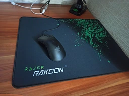 Ігровий килимок для миші 210x260мм тканинний Razer RAKOON професійний з боковою прошивкою 2мм Black ОЕМ фото від покупців 1