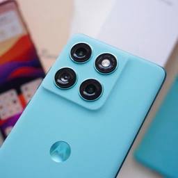 Мобильный телефон Motorola Edge 60 Fusion 8/256GB Amazonite (1012398864) фото от покупателей 6
