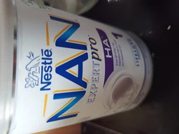 Смесь Nestle NAN Гипоаллергенный 1 с рождения 400 г (7613031251728)