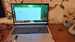 Ноутбук Lenovo IdeaPad 1 15AMN7 (82VG00RGRA) фото от покупателей 8