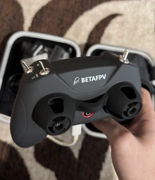 Квадрокоптер BetaFPV Aquila16 FPV Kit Дрон FPV с камерой БК моторами до 8 минут очки и кейс фото от покупателей 2