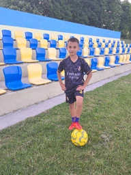 Форма футбольная детская Mbappe (Мбаппе) 9 REAL MADRID 2025, 26 размер, 12 лет, 140-145 см, черная фото от покупателей 1