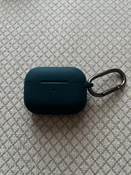 Чехол ArmorStandart Hang Case для Apple AirPods Pro 2 Black (ARM68601) фото от покупателей 10