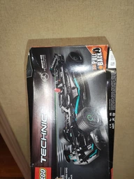 Конструктор LEGO Technic Mercedes-AMG F1 W14 E Performance Pull-Back 240 деталей (42165) фото от покупателей 1