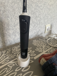 Електрична зубна щітка Oral-B Vitality Pro Protect X Clean D103 White (4210201427223) фото від покупців 2