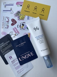 Зволожуючий сонцезахисний крем Dr.Ceuracle Hyal Reyouth Moist Sun SPF 50 / PA++++, 50 ml фото от покупателей 3