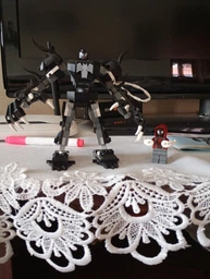 Конструктор Lego Super Heroes Робот Венома против Майлза Моралеса 76276 фото от покупателей 1