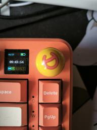 Клавіатура Ajazz AK820 MAX RGB Avocado Switch Wireless With Screen (AK820MAX-AS-OW) Orange фото від покупців 10