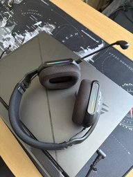 Игровые беспроводные наушники Onikuma GT808I с 2.4G + Bluetooth, съемным микрофоном, RGB-подсветкой, для ПК, PS4, PS5, телефона Black фото от покупателей 11