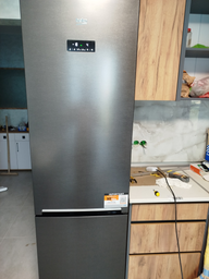 Двухкамерный холодильник Beko RCNA406E35ZXBR