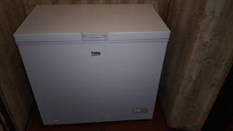 Морозильна камера BEKO CF200W
