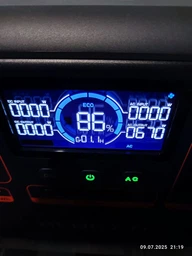 Зарядна станція Bluetti AC70P / 1000 Вт / 864 Вт⋅год / LiFePO4 фото від покупців 15
