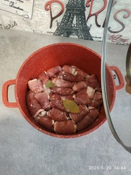 Каструля-казан з кришкою кругла та антипригарним мармуровим покриттям Top Kitchen TК00051 2,49 л чорний