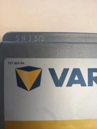 Автомобильный аккумулятор Varta Silver Dynamic AGM 105А Ев (-/+) H15 (950EN) (605901095) фото от покупателей 6