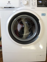 Стиральная машина узкая Electrolux EW6S406WU фото от покупателей 1