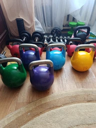 Гиря спортивна професійна UASTRONG - 26 кг. (зелена) фото от покупателей 5