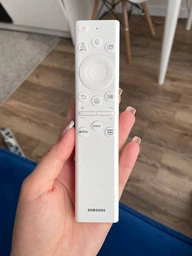 Солнечный пульт для телевизора Samsung, голосовой помощник. Пульт на аккумуляторе от Tybe C фото от покупателей 1