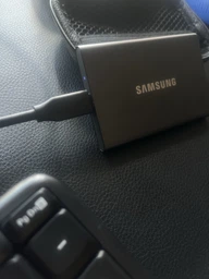 Портативний SSD Samsung 1TB USB 3.2 Gen 2 Type-C T7 Shield фото от покупателей 5
