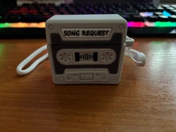Захисний чохол Deexe Cassette Design для AirPods 4 - Grey фото від покупців 2