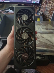Відеокарта GF RTX 5070 12GB GDDR7 Windforce OC Gigabyte (GV-N5070WF3OC-12GD)