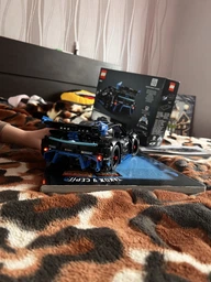Конструктор LEGO Technic Автомобиль для гонок Porsche GT4 e-Performance 834 детали (42176)