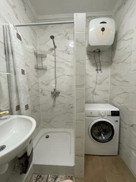 Стиральная машина Electrolux серии PerfectCare 600 EW6S406WU, фронтальная, узкая, 6 кг, 1000, A+++, 38 см, дисплей, белый фото от покупателей 7