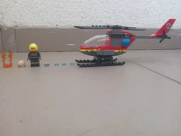 Конструктор LEGO City Пожежно-рятувальний вертоліт (60411) фото від покупців 2