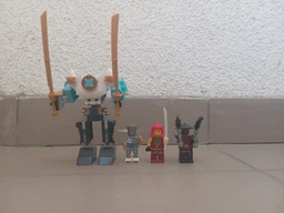 Конструктор LEGO Ninjago Боевой костюм-робот Зейна 92 детали (71827)
