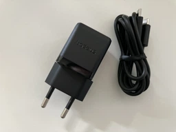 Сетевое зарядное устройство Baseus Palm Fast Charger USB-A USB-C 20 Вт PD3.0 QC4.0 + кабель Type-C 60 Вт 1 м Black (P10111608113-01) фото от покупателей 4