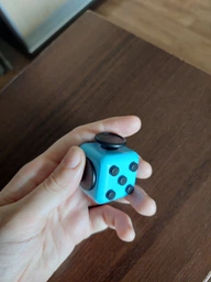 Іграшка Антистрес Fidget Cube куб 3 см (459490942) Фіджет Куб Чорно-Сірий фото від покупців 3