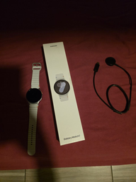 Smartwatch Samsung Galaxy Watch 7 LTE 44mm Silver (SM-L315FZSAEUE) Zdjęcie od kupującego 1