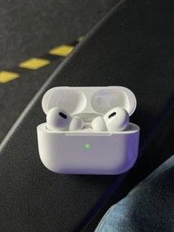 Наушники Apple AirPods Pro with MagSafe Case USB-C (2-ое поколение) (MTJV3TY/A) фото от покупателей 4