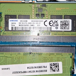 Ноутбук Lenovo LOQ 15IAX9 (83GS00BERA) фото від покупців 14