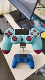 Беспроводной геймпад Brazzers для PS4 Wireless DualShock 4, разъем для наушников, LED light bar, 3.7V, 600mAh, Blister-box Orange (YT35954) фото от покупателей 2