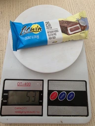Протеиновый батончик FitWin Protein Bar 33%, 60 грамм с начинкой - Кокос