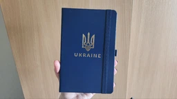 Подарунковий набір: Коробка + Кулькова ручка Parker JOTTER 17 SS GT BP 16 032_TR + Блокнот Axent Partner Ukraine Cиній фото від покупців 1