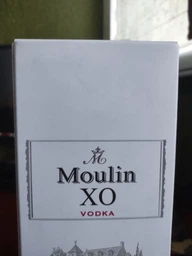 Водка Daucourt Moulin XO в подарочной упаковке 0.75 л 40% (898093002175)