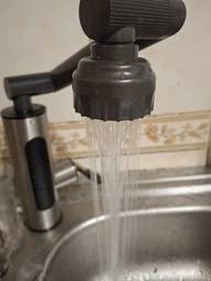 Проточный водонагреватель с мгновенным нагревом воды и LED-дисплеем, кран-бойлер с поворотным изливом 360°, аэратором, режимами «душ» и «струя», смеситель для кухни и ванной с нижним подключением, RY-016-Silver/Black фото от покупателей 4