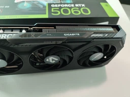 Видеокарта Gigabyte Nvidia GeForce RTX 5060 GAMING OC 8G (GV-N5060GAMING OC-8GD) фото от покупателей 2