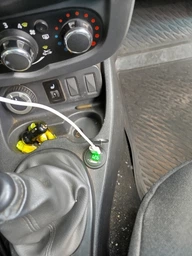 Автомобильное зарядное устройство два порта USB 12V врезная, с Вольтметром зелёная подсветка Autoexpect (80070)